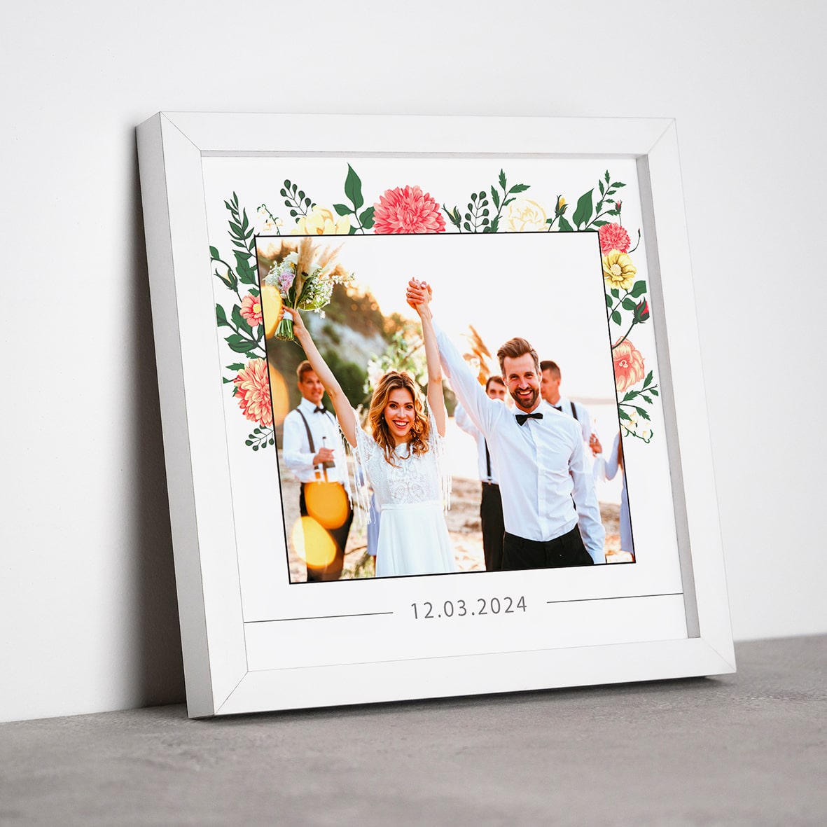 Kişiye Özel 25x25 Beyaz Fotoğraf Çerçeves